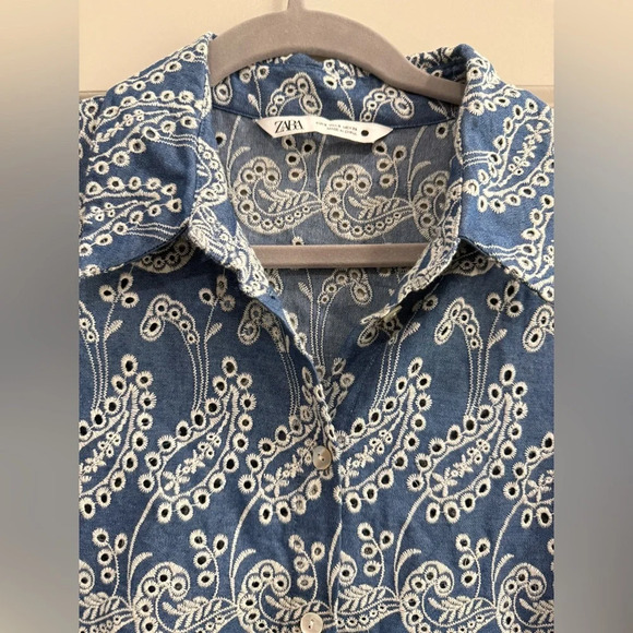 SOLD - 100% Cotton Zara Blue and White Long Sleeve Dress - Picture 6 of 7